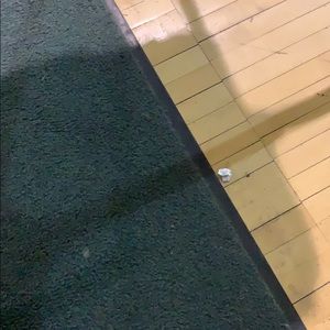 Meet your Posher, Victor